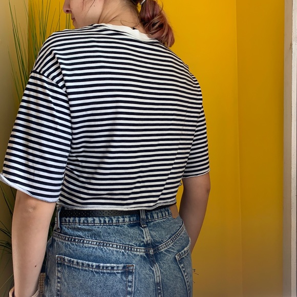 Cropped Embroidered Striped Top - Picture 5 of 6